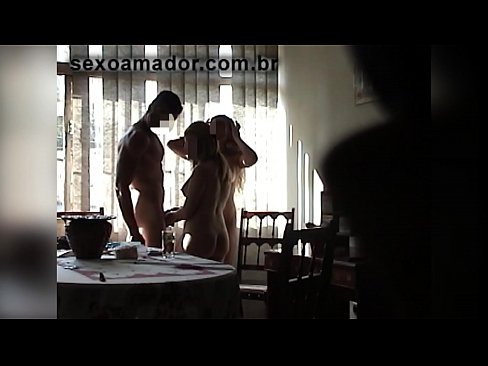 ❤️ جنسی دوست ایک دیو آدمی اور اس کے ساتھ ایک تھریسم کو مدعو کرتے ہیں۔ مقعد فحش ❤